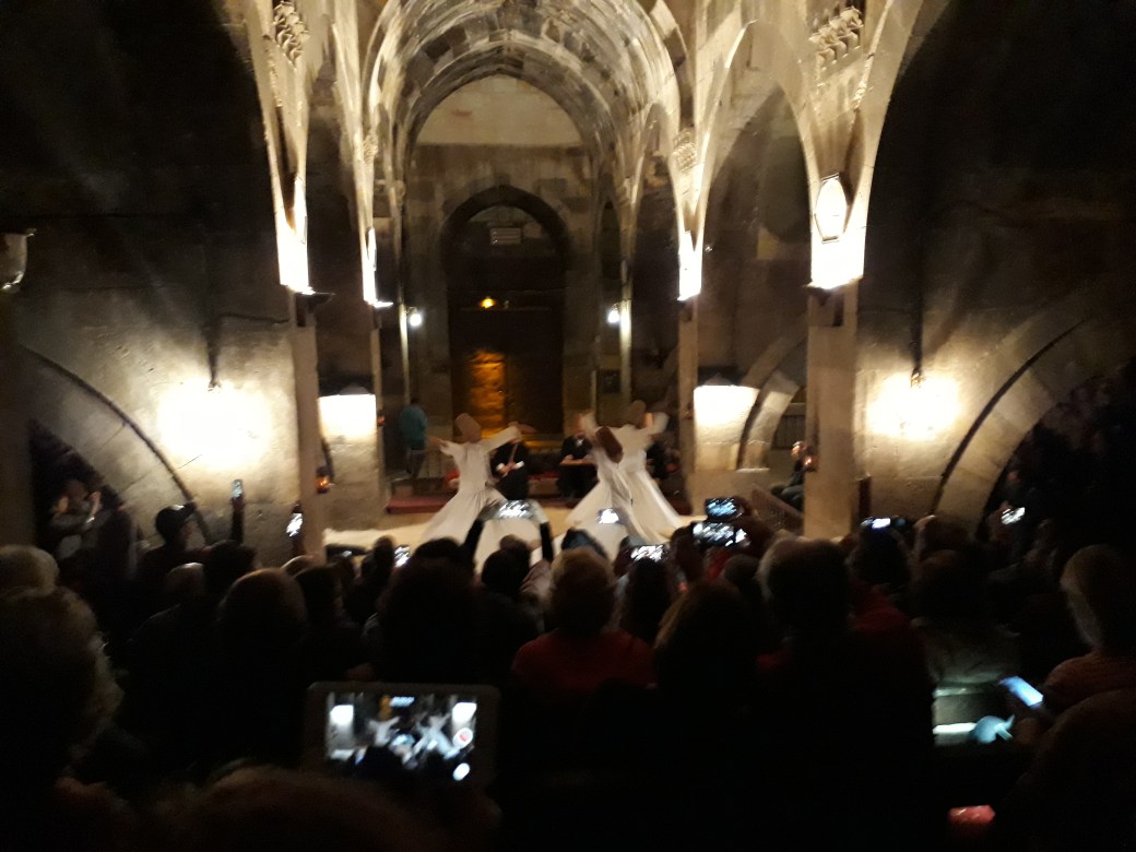 Dervixes rodopiantes2